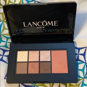 Lancôme makeup palette eye shadow and blush